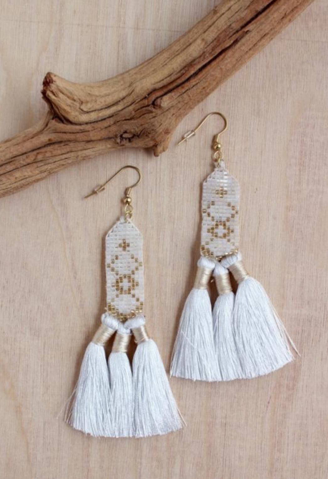 Brickstitch Tassel Earrings-White