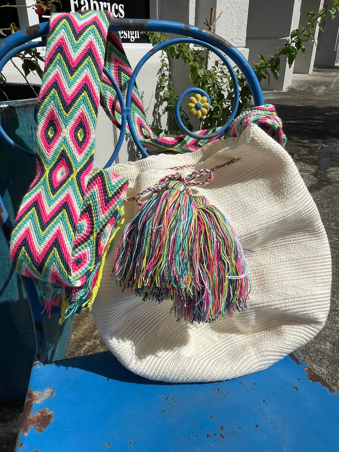 Hand Knitted Wayuu tote bag/purse