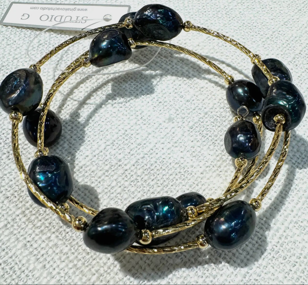 Gold Wrap Potato Pearl Bracelet-Black