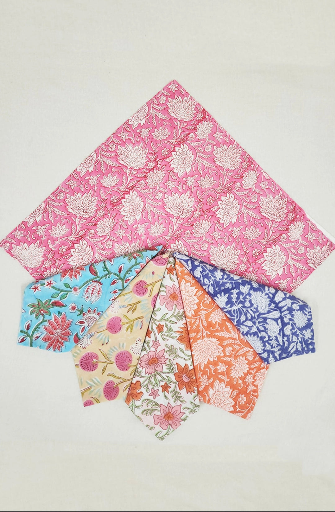 Hand block floral printed 100% cotton napkins-set of 6