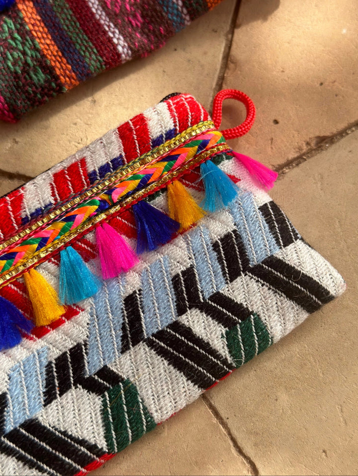 Small graphic zippered Moroccan pouch