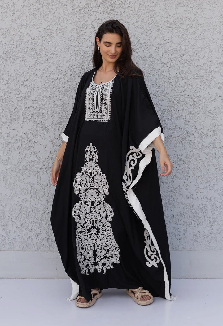 One size fits all Embroidered Kaftan dress-black and white