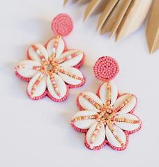 Seashell Earrings-Pink Daisey