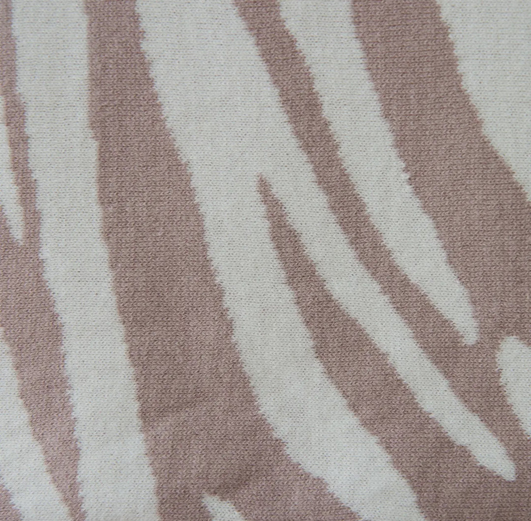 Zebra print 100% cotton blanket throw: oyster/white