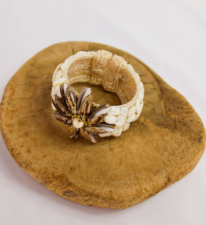 Under the Sea Cowrie Shell Cuff Bracelet-Cream
