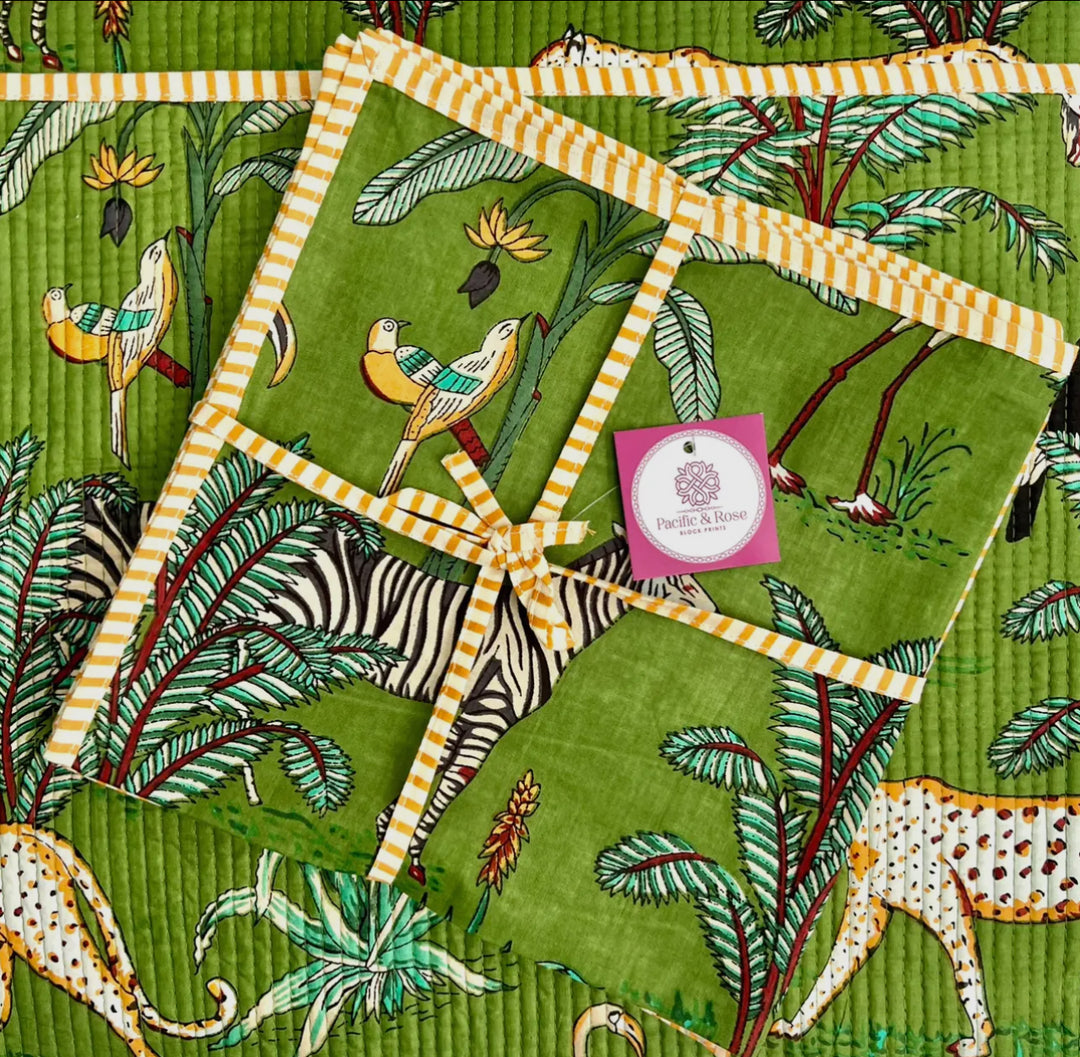 Jungle patterned handcrafted 100% cotton napkins-green