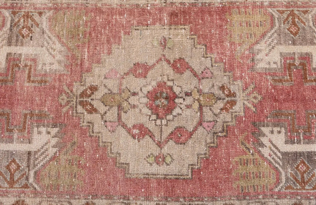Vintage Handmade Moroccan Rug-Rose/Beige