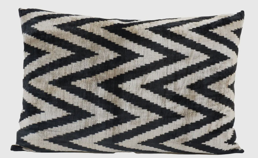 Zigzag Black and White 100% Silk Velvet Pillow: 16"x24"