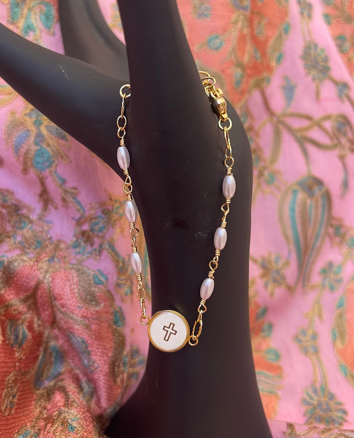 Pearl and 18K gold chain Bracelet-White Cross