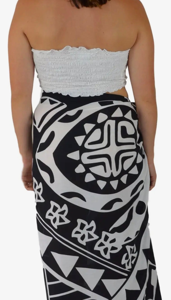 Pareo/sarong Black Tribal Turtle Cover Up