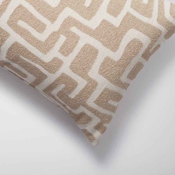 Edge Lumbar-Beige and Cream
