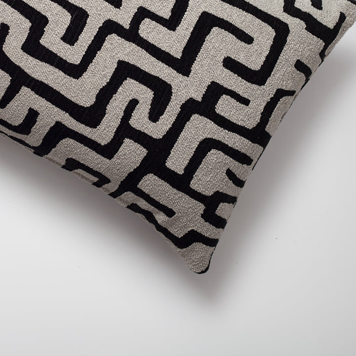 Edge Lumbar-Black and Gray