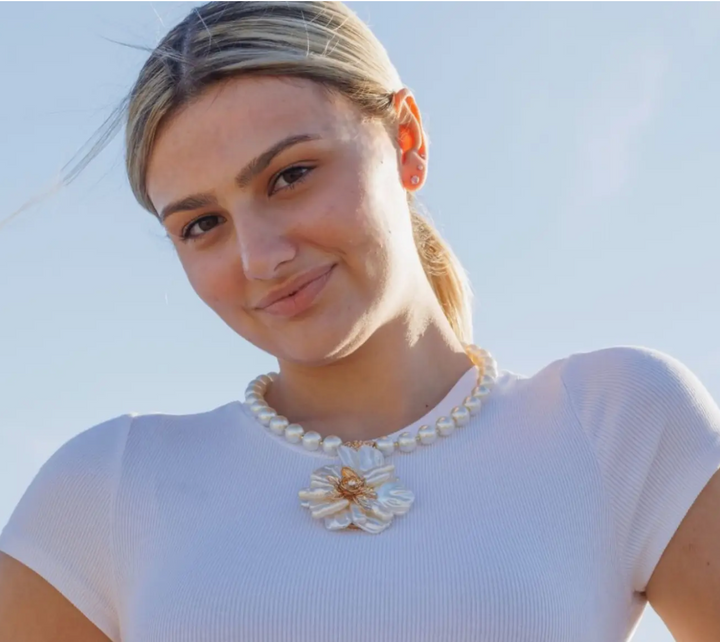Chunky Pearl Flower Necklace