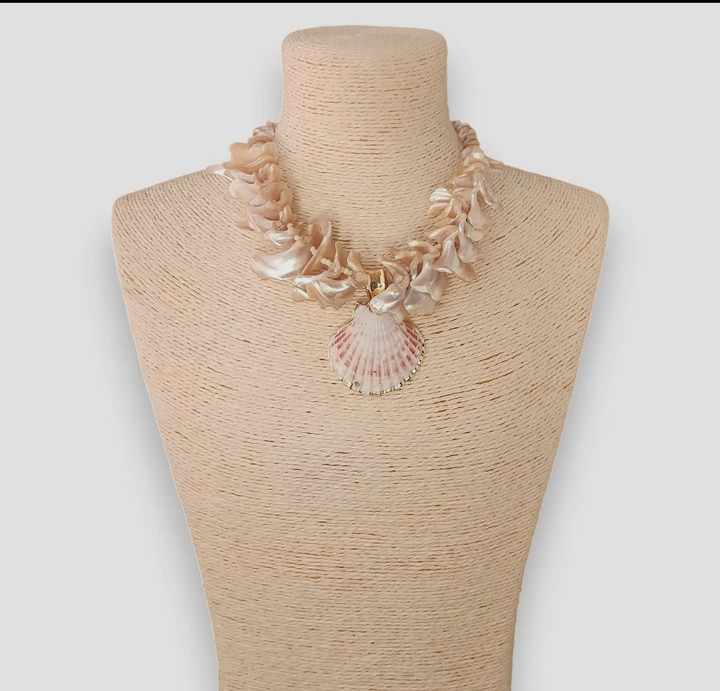 Chunky Seashell Statement Necklace
