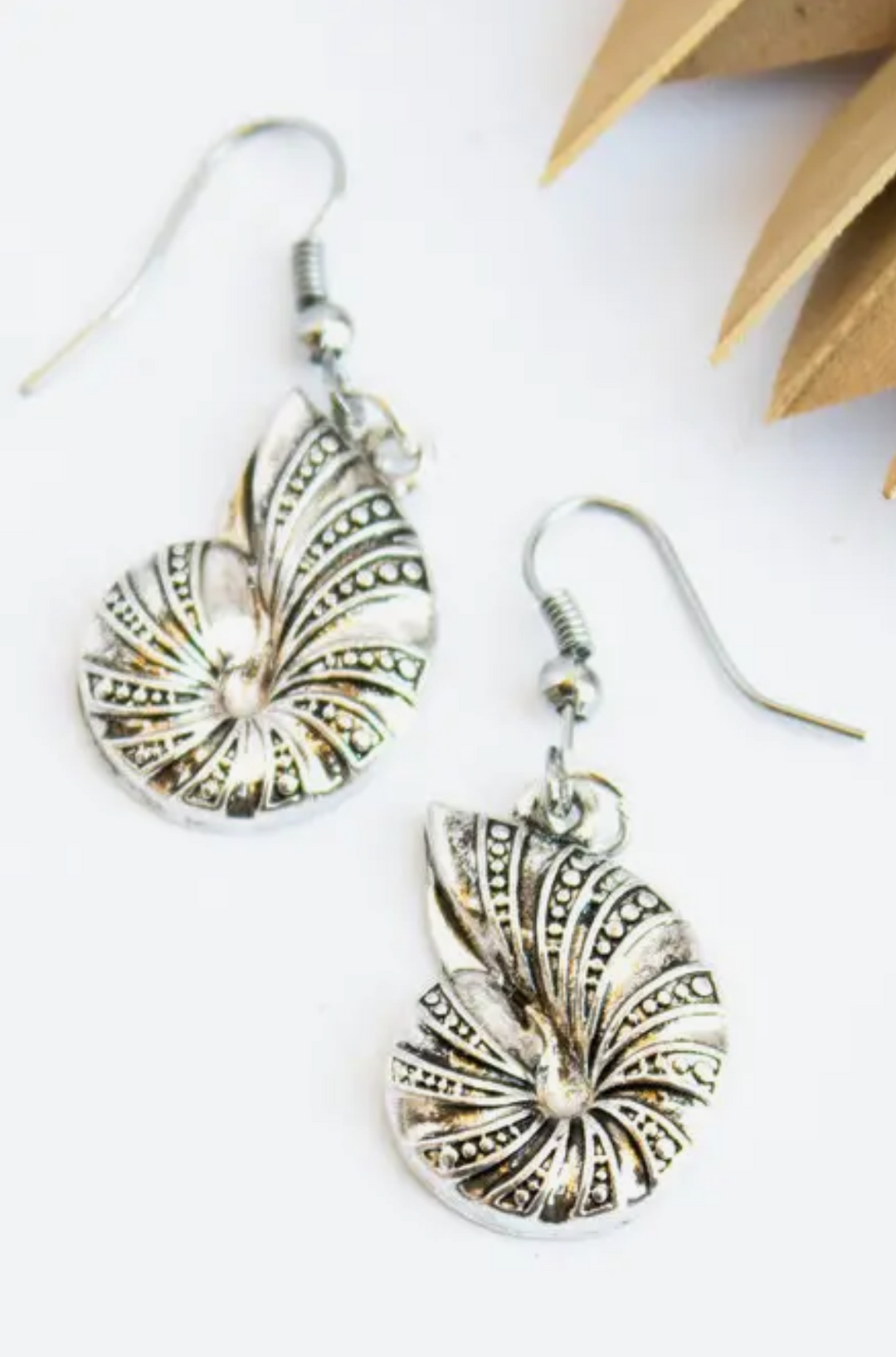 Conch Shell Alloy Earrings