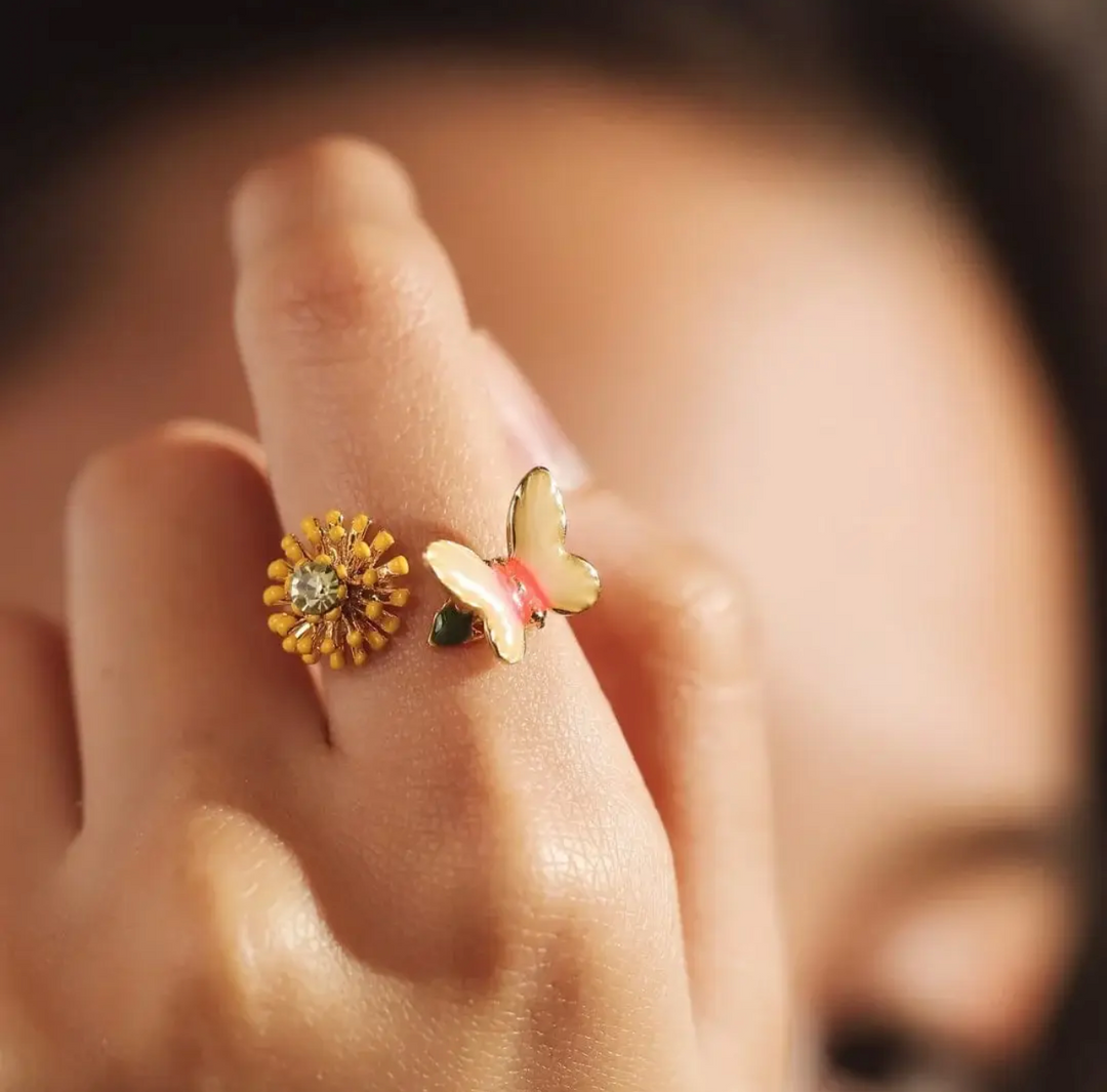 Butterfly and Daisy Open Ring