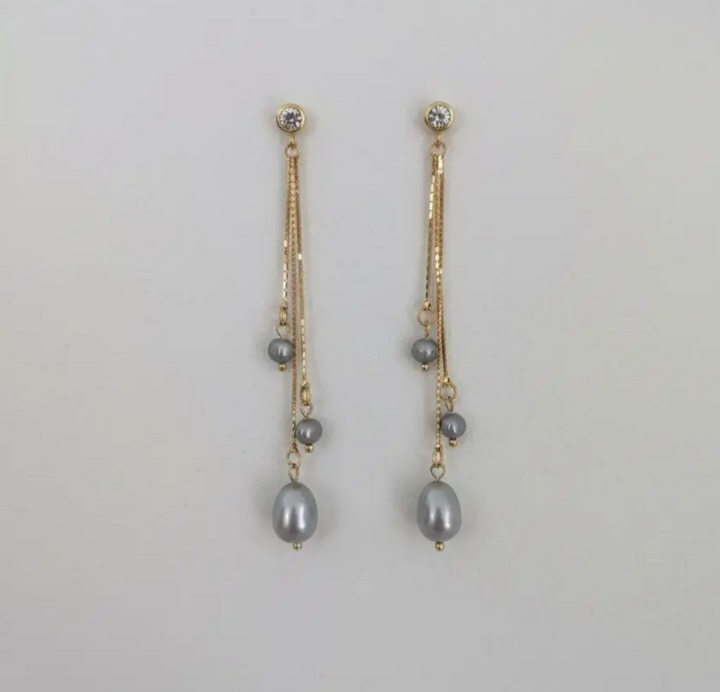 Pearl Veil Dangling Earrings