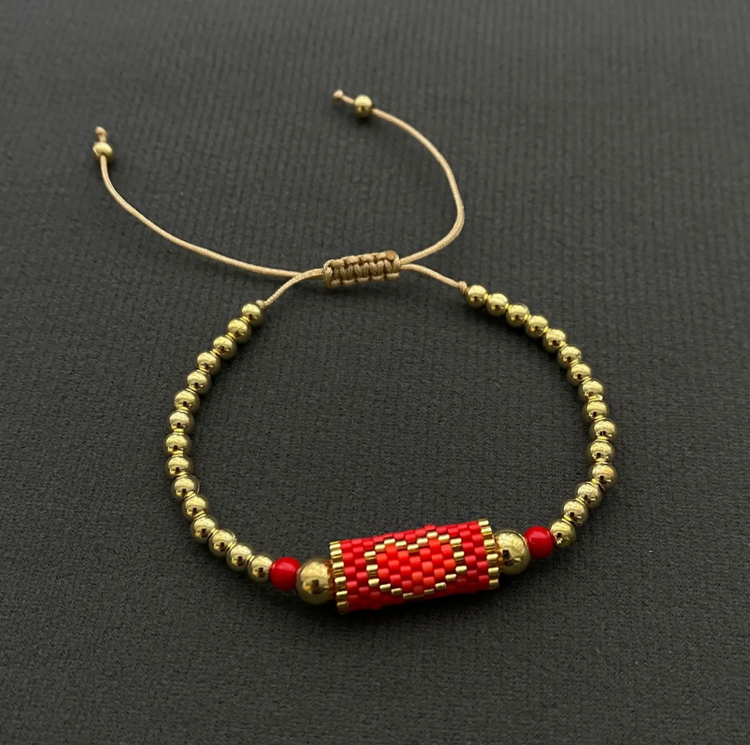 Boho Heart Patterned Glass Seed Bead Bracelet-Red