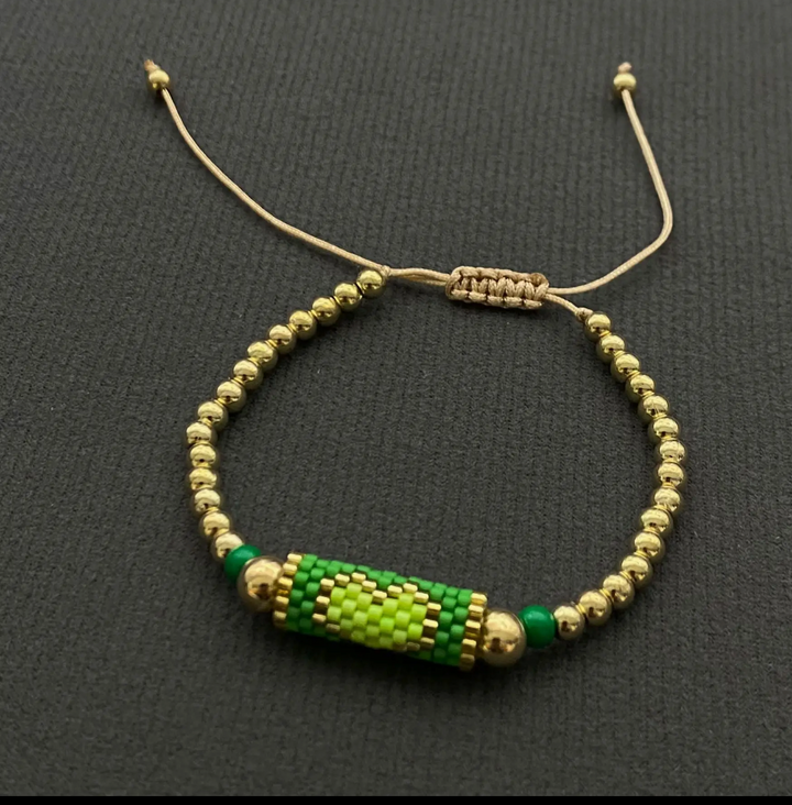 Boho Heart Patterned Glass Seed Bead Bracelet-Green