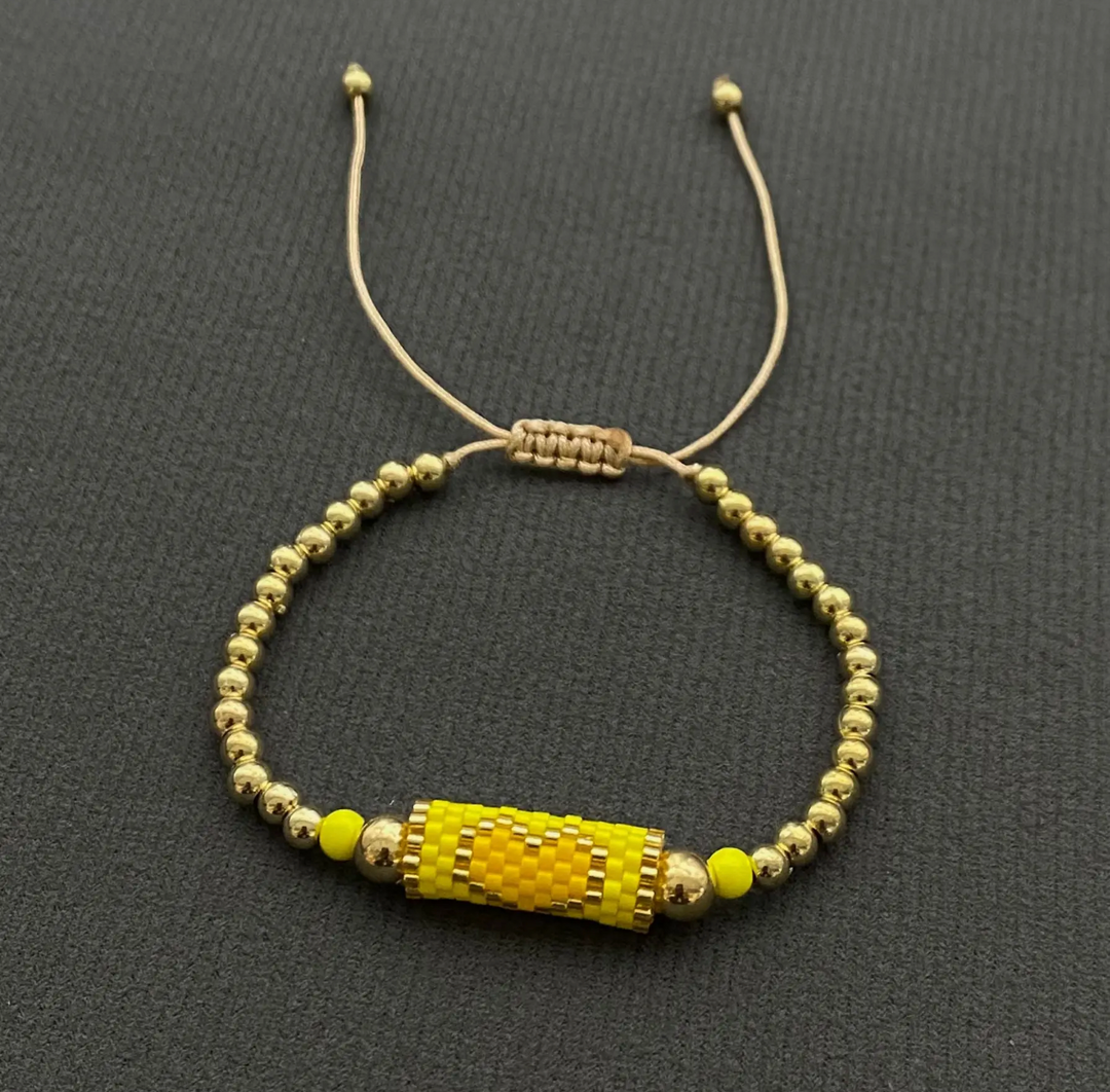 Boho Heart Patterned Glass Seed Bead Bracelet-Yellow